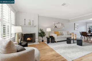 Photo #2: 41117611 Listing