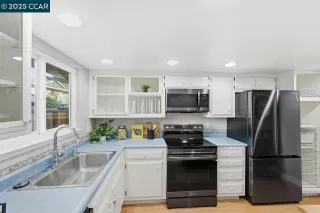 Photo #5: 41117611 Listing