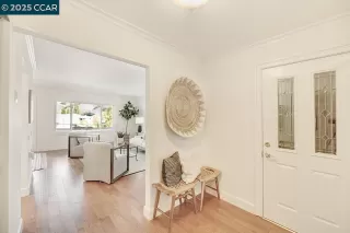 Photo #3: 41117668 Listing