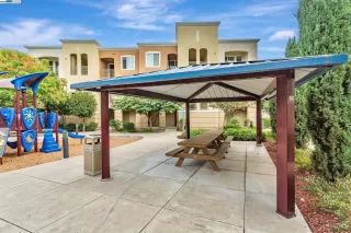 Photo #5: 41117728 Listing 