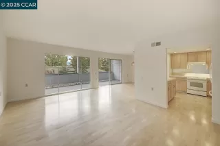 Photo #4: 41117741 Listing 