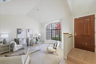 Photo #2: 41117753 Listing