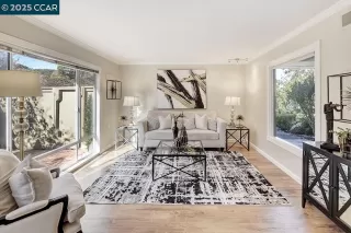 Photo #2: 41117780 Listing