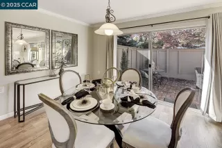 Photo #5: 41117780 Listing