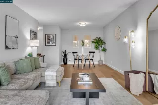 Photo #1: 41117882 Listing 