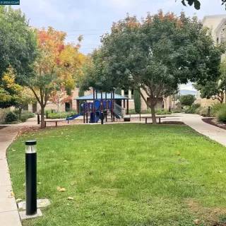 Photo #5: 41117915 Listing 