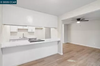 Photo #6: 41117978 Listing 