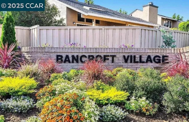 MLS: 41117993 Condo For Sale