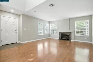 Photo #4: 41118034 Listing 