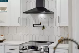 Photo #5: 41118056 Listing 