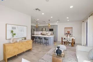 Photo #6: 41118245 Listing 