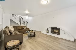 Photo #4: 41118260 Listing 