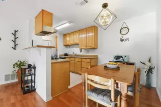 Photo #6: 41118283 Listing 