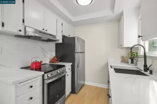 Photo #2: 41118337 Listing 