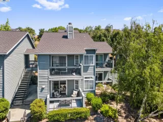 Photo #1: 41118453 Listing 