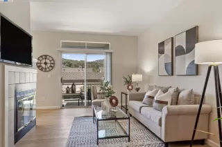 Photo #4: 41118453 Listing 