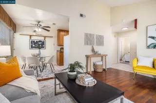 Photo #2: 41118483 Listing 