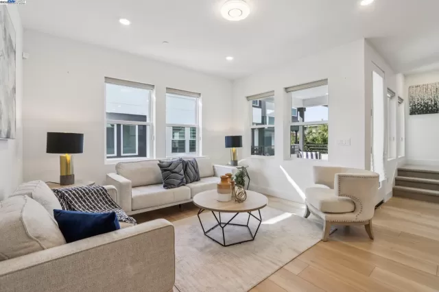 MLS: 41118540 Condo For Sale