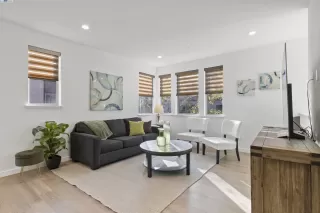 Photo #6: 41118561 Listing 