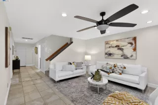 Photo #6: 41118566 Listing 