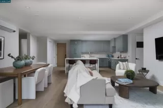 Photo #5: 41118579 Listing 