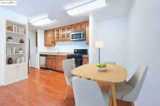 Photo #2: 41118616 Listing