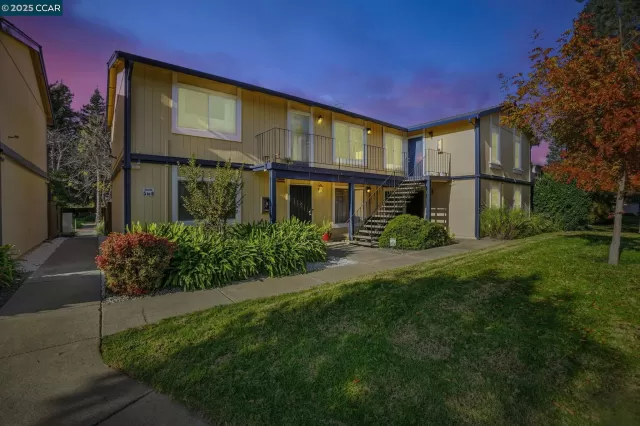 MLS: 41118617 Condo For Sale