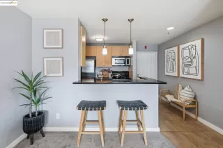 Photo #3: 41118638 Listing