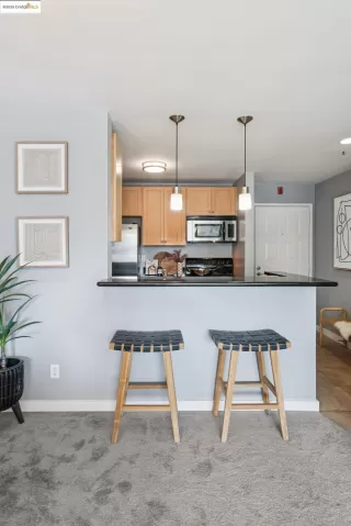 Photo #5: 41118638 Listing