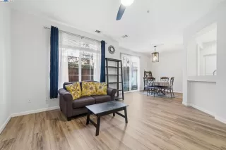 Photo #6: 41118671 Listing 