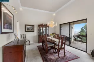 Photo #5: 41118674 Listing