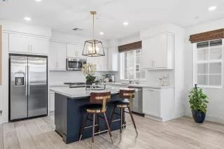 Photo #6: 41118679 Listing