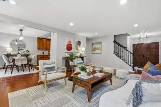 Photo #3: 41118693 Listing 