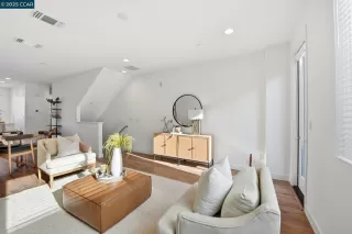 Photo #6: 41118695 Listing 