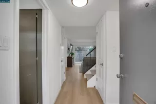 Photo #1: 41118704 Listing 