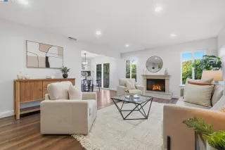 Photo #5: 41118734 Listing 