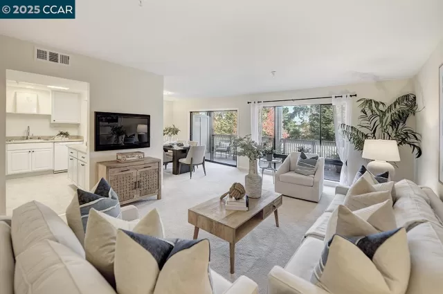 MLS: 41118760 Condo For Sale