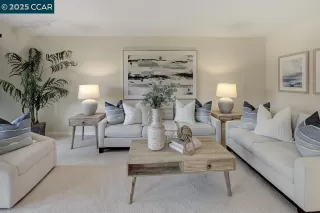 Photo #1: 41118760 Listing 