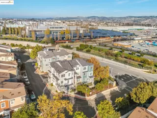 Photo #1: 41118803 Listing 