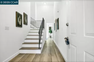 Photo #6: 41118853 Listing