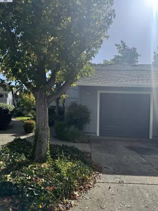 Photo #1: 41118869 Listing