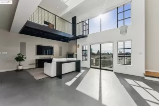 Photo #4: 41118888 Listing