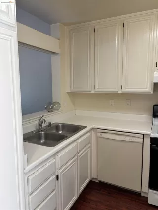 Photo #3: 41118894 Listing