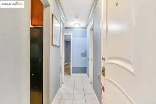 Photo #6: 41118973 Listing