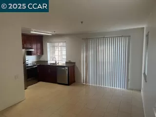 Photo #5: 41118982 Listing 