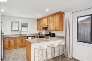 Photo #6: 41119028 Listing