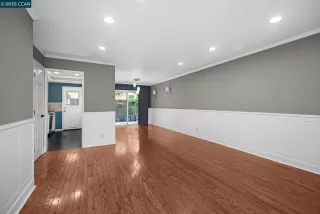 Photo #3: 41119040 Listing