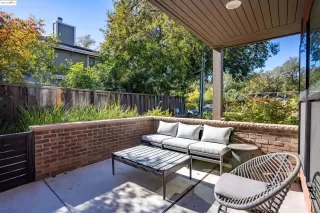 Photo #6: 41119048 Listing