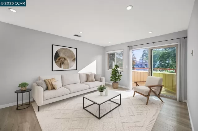 MLS: 41119067 Condo For Sale