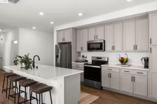 Photo #3: 41119080 Listing